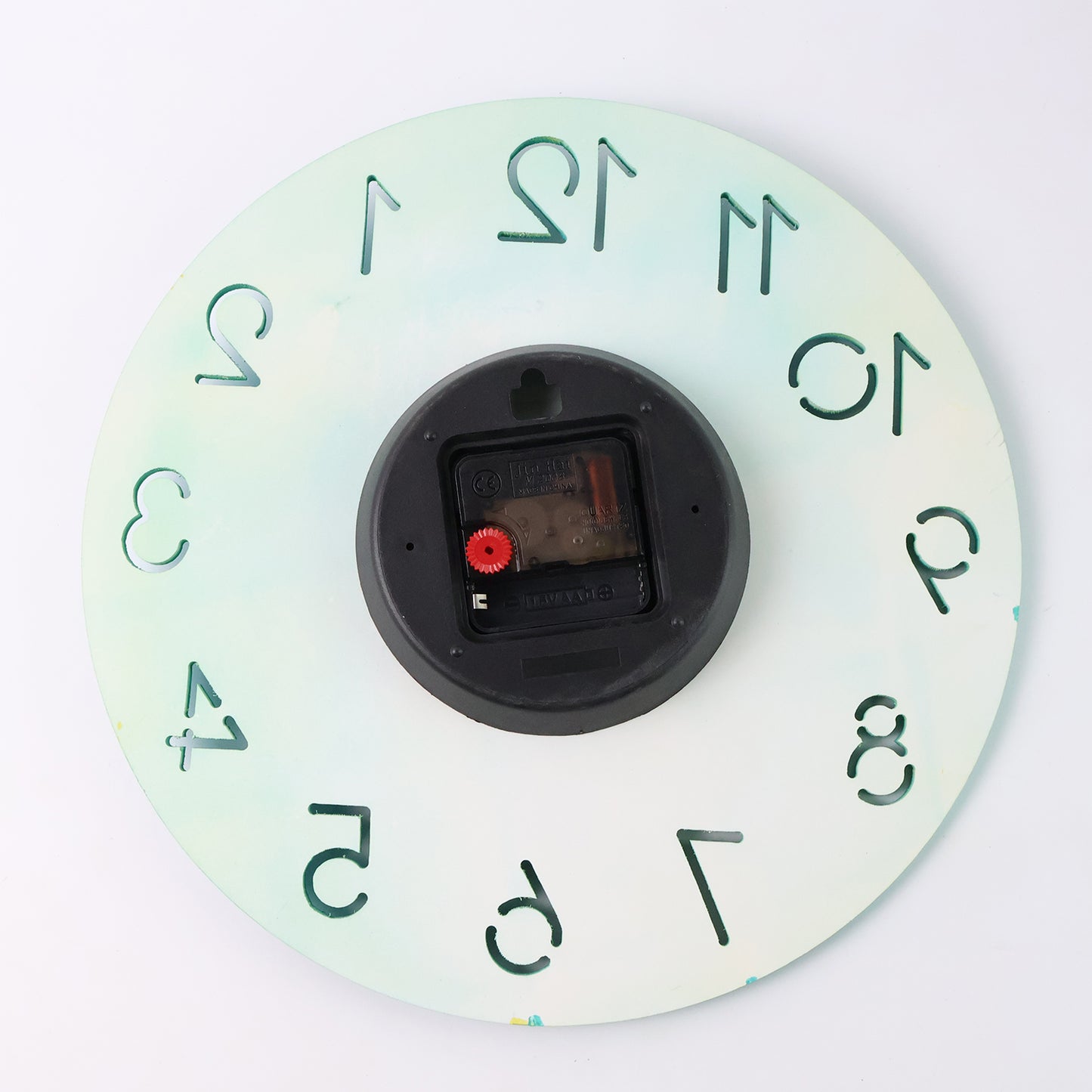 Round Wall Clock With Cut-out Number Design  Silent Non-ticking Decorative Timepiece (1 Pc)