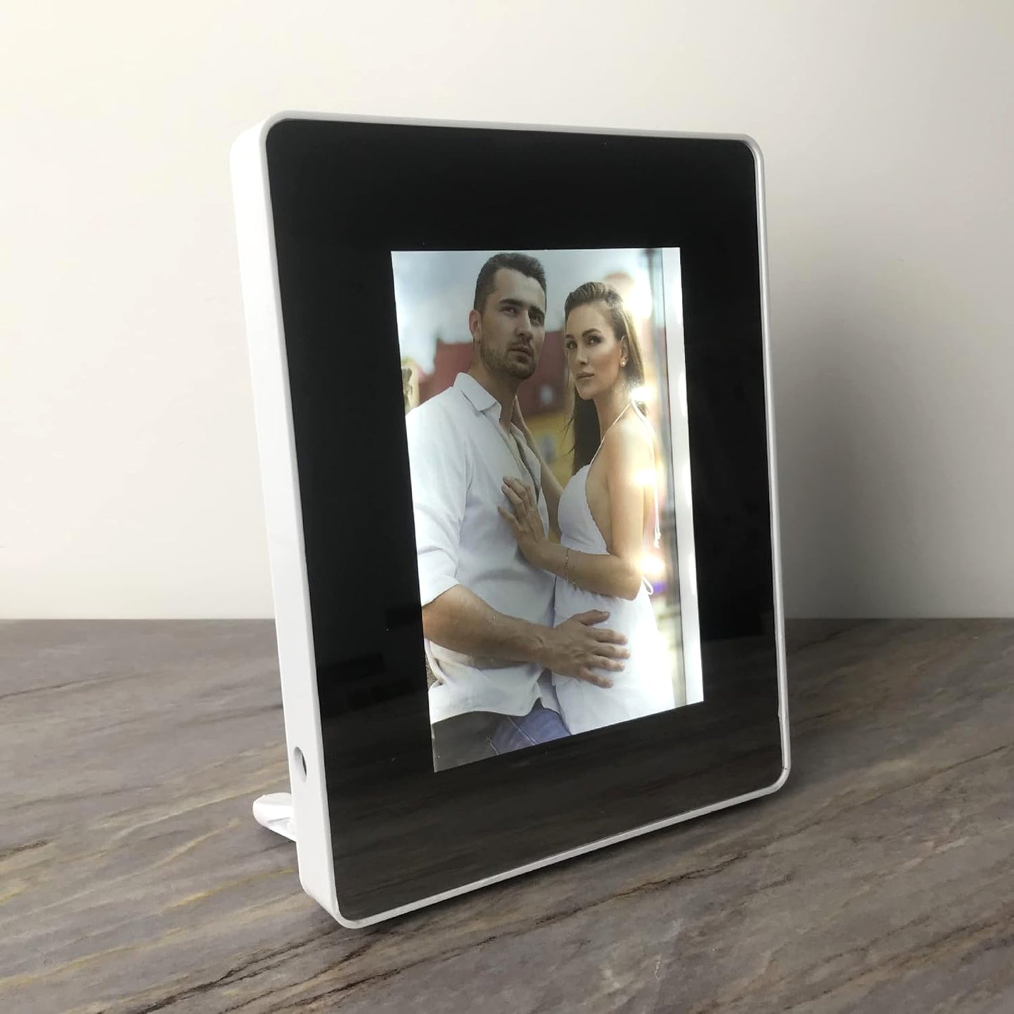 Multifunctional Led Magic Mirror With Hidden Photo Frame (1 Pc)